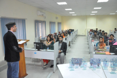 Prize distribution students Week November 05, 2016